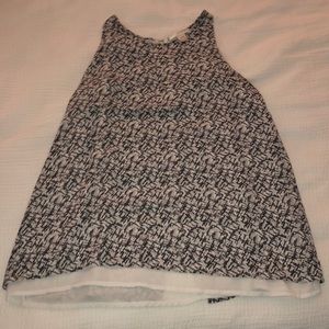 Black/White/Gray patterned blouse